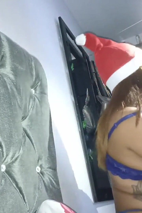 Homemade Video of My Latina Girlfriend Sucking My Cock