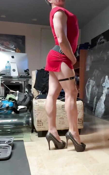 I like my red dress and you?