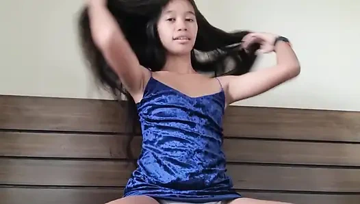 sama pacar di panggilan video