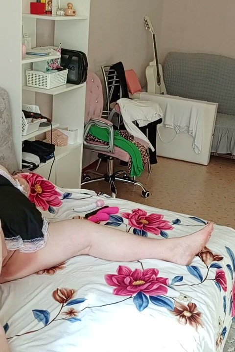 Stepmom Relaxes After Work