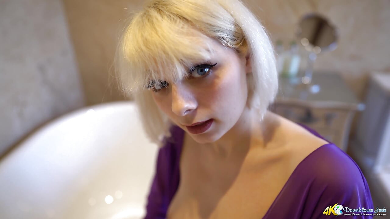 Dolliiy - เพื่อนร่วมบ้านตัวน้อยขี้เงี่ยน