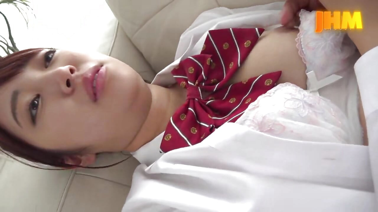 Mi piacciono gli uomini più grandi, sa. -un