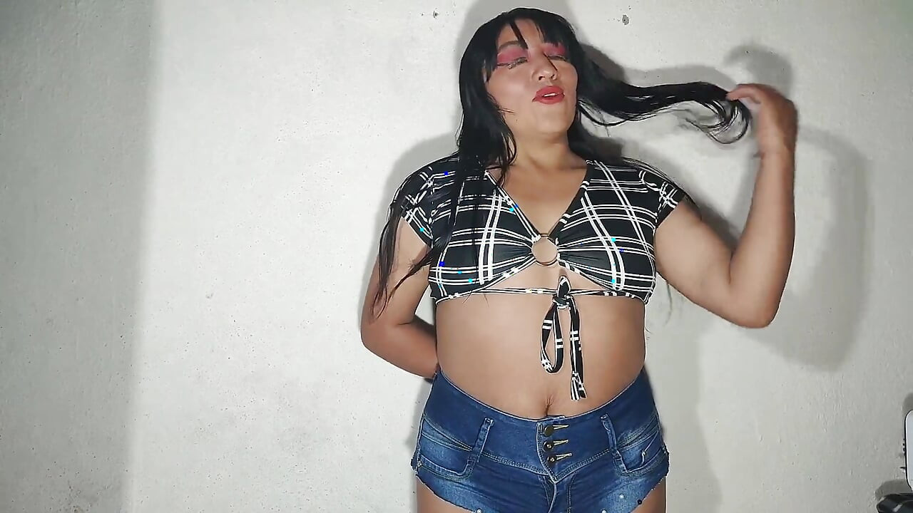 Stepsister Records a Porn Video with Her Stepsister's Boyfriend to Avenge an Infidelity