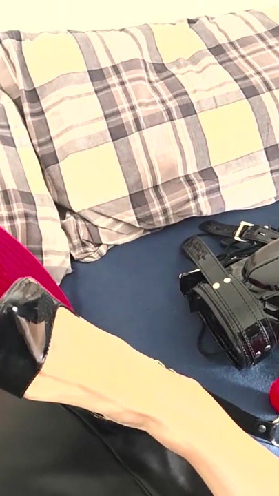 She only reaches for those Juliet black patent heels (size 36) when she has a plan. | Clip 1