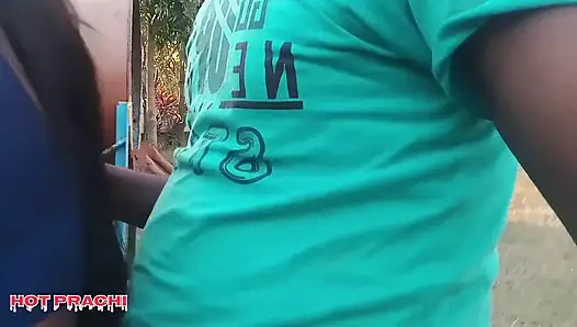 Desi Goan ki bhabhi din ko chupke aayi jungle me chudne, Desi village bhabhi fuck in jungle at evening