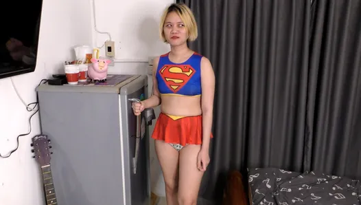 Blond azjatycka supergirl rucha się dla sprawiedliwości!