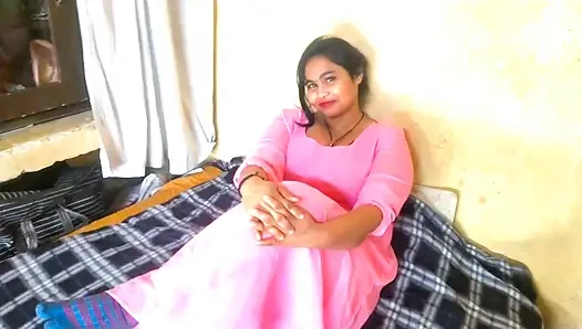 Stiefschwester schleicht sich nachts in mein Bett: "fick mich ruhig, Bruder!"