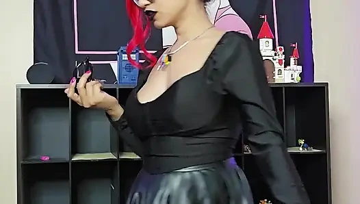 Goddess Rarity wants you locked up forever!