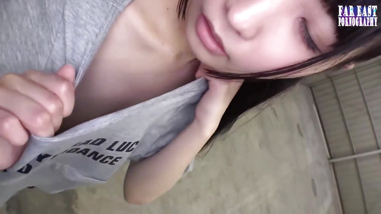 Azdırıcı bir bardak charmer'dan sert bir acele uyandıran kıvrımlara bakmak bölüm 2