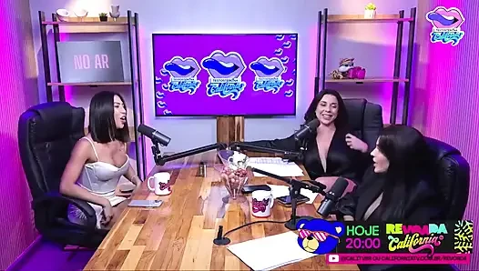 Podcast Revoada - Beatriz Miuky