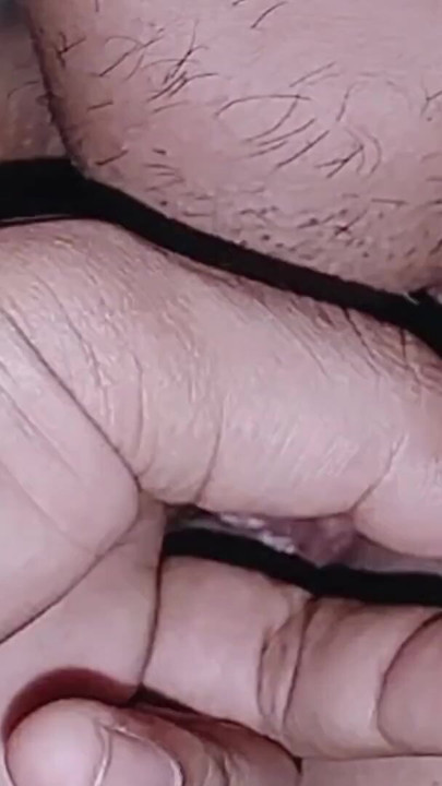 Full video licking the pussy of a beautiful teen girl until she reaches the climax of orgasm | Clip 3