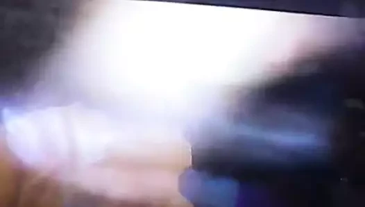 Sacando leche para una amiga (kız arkadaş için süt)