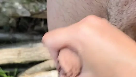 Er fickt mich im wald neben den nachbarn