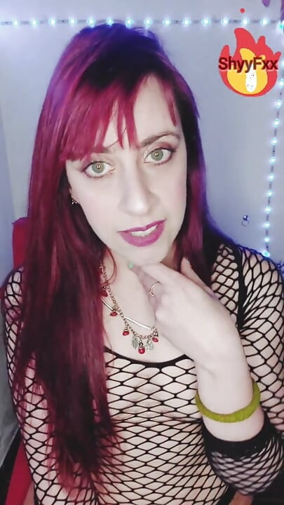 Shyyfxx Motel Stories & Real Experiences - Deep Throat Gone Wrong