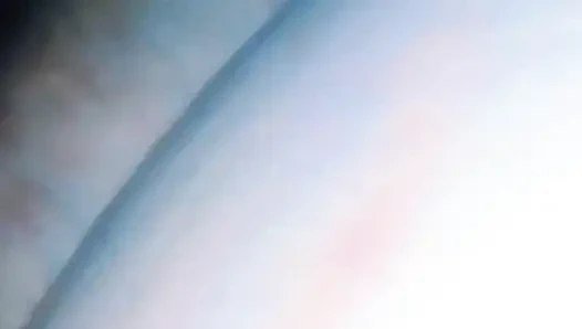 Sulu amcıklı orta yaşlı seksi kadın edepsizce konuşuyor, yarak istiyor ve her şeyi ıslatıyor, bunu kocasından nasıl gizler?