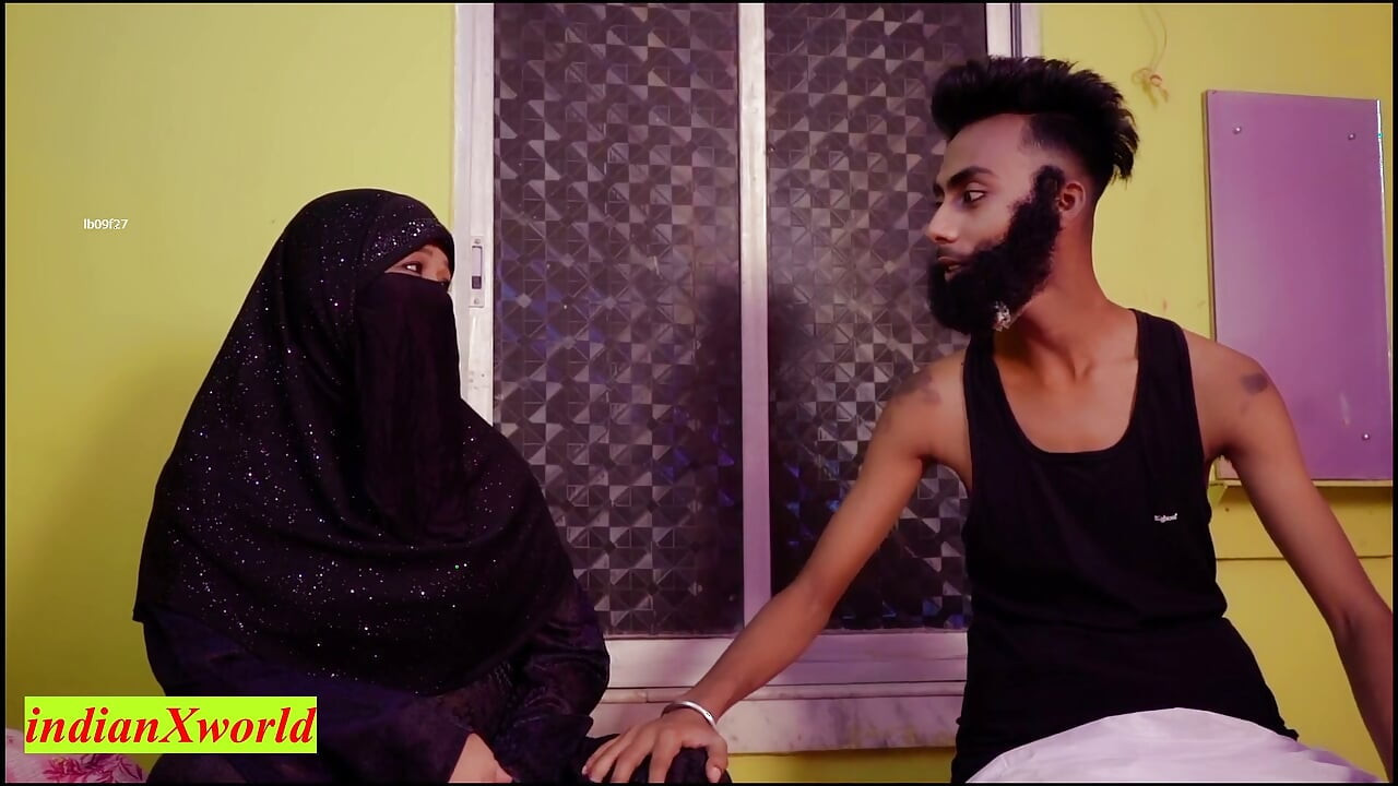 Indian Bengali Muslim wife Cheating Sex with Old Devar! Hot Sex