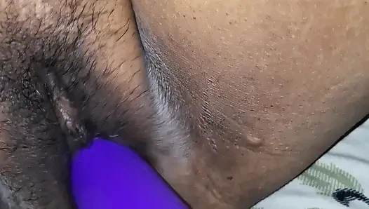 Бхабхи получает массаж в киску