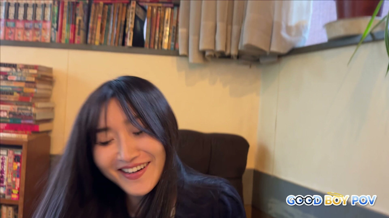 Hot and petite Japanese student convince her hot foreign teacher to do her English lesson with her naked.