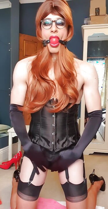 Getting dressed up like a little whore does have it's effects on me