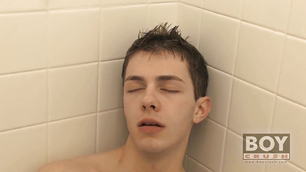 Keith Takes a Shower