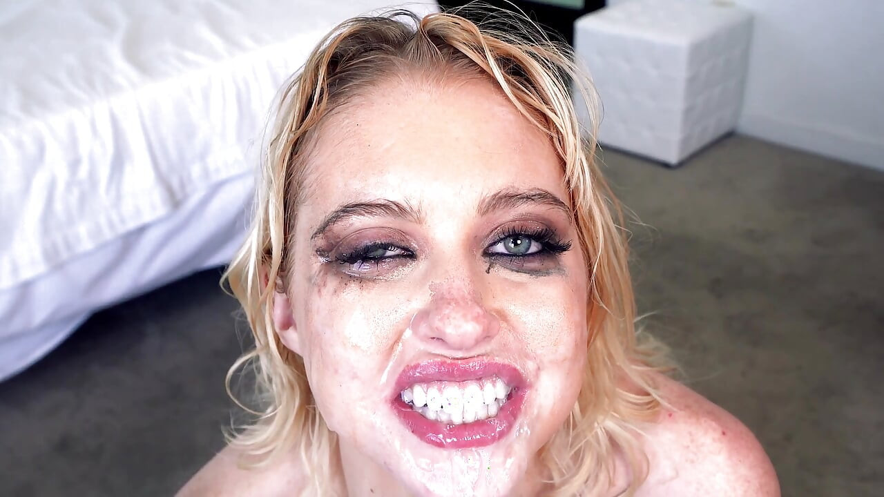 Chloe Cherry Double Blowjob Featuring Jonni Darkko, Jason Moody