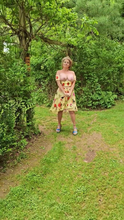 Compilation of Mommy Clips released from her OnlyFan Page | Clip 1