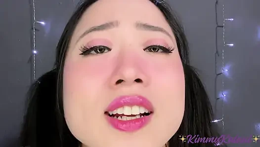 Cowok sange ini lagi asik ngocok kontol budak seksnya - asmr joi