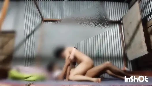 FIRST TIME BLUSHED DESI INDIAN WOMEN CHEATING HER HUSBAND