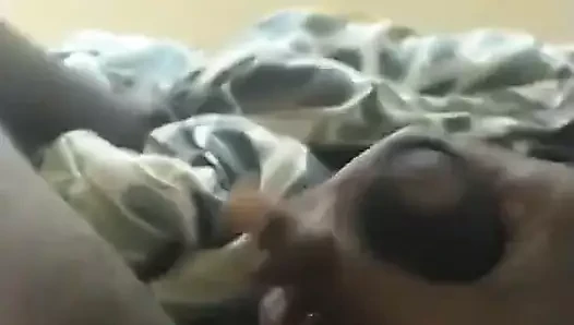 Seksi oğlan mastrubation