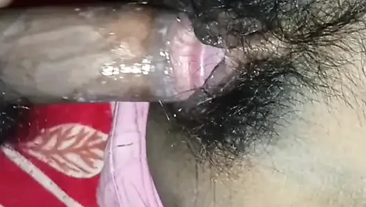 Küçük baldızın sulu sikişi