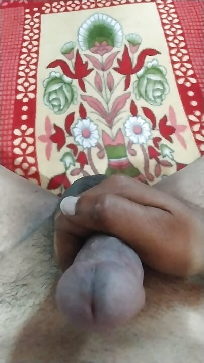 Indischer Desi-jungen-handjob-creme Draußen