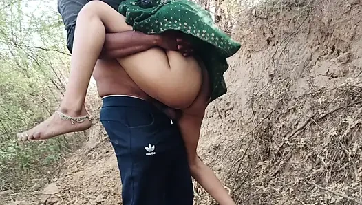 jangal mai gayi bhabhi ki chudai ki