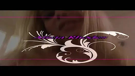 Истории Сисек Рыжая Раздвигает Ноги Для Интенсивного Траха