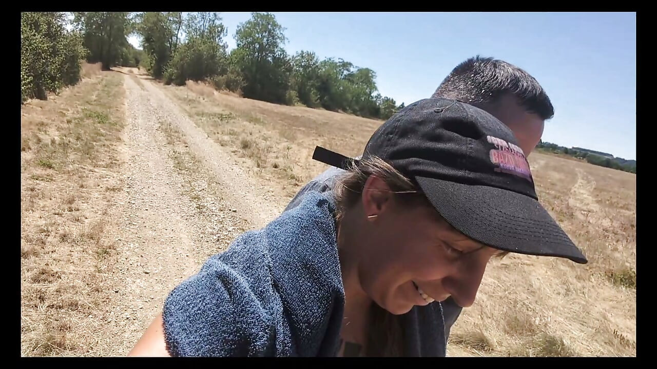 Couple fucks in the sunflower field