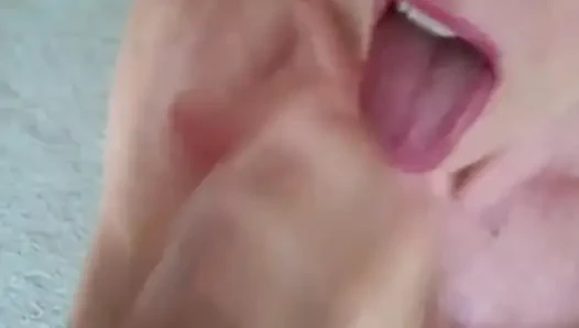 Melanie's Insatiable Craving