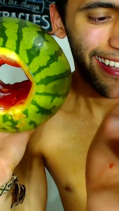 Fucking a watermelon until I cum inside it - Camilo Brown | Clip 1