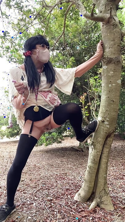 No253 Outdoor Pee in the Forest