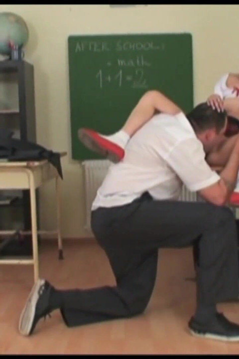 كس لعق كس سخيف الديك الكبير مص في الكلية