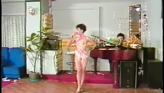 nude singing and dancing from taiwan