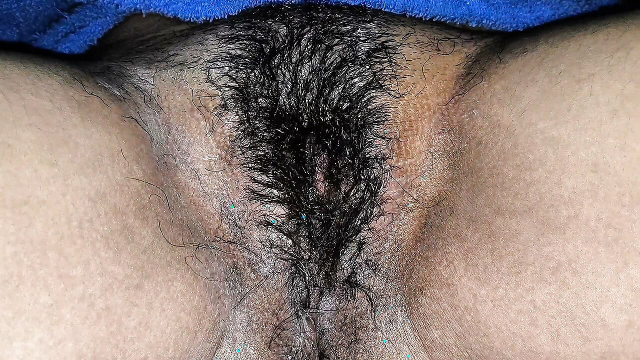 Waxing hairy vagina part 2