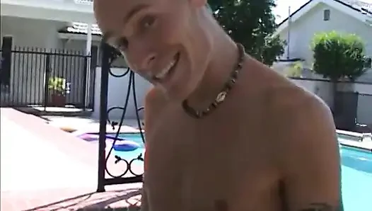 Busty whore gets pounded outdoors