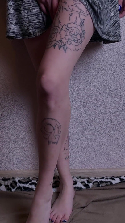 深入我的裙子