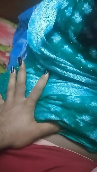 I Offered My Big Black Ass to Senior Boss for My Cuck Hubby's Promotion - Tamil Doggy Anal! Indianhotwifex