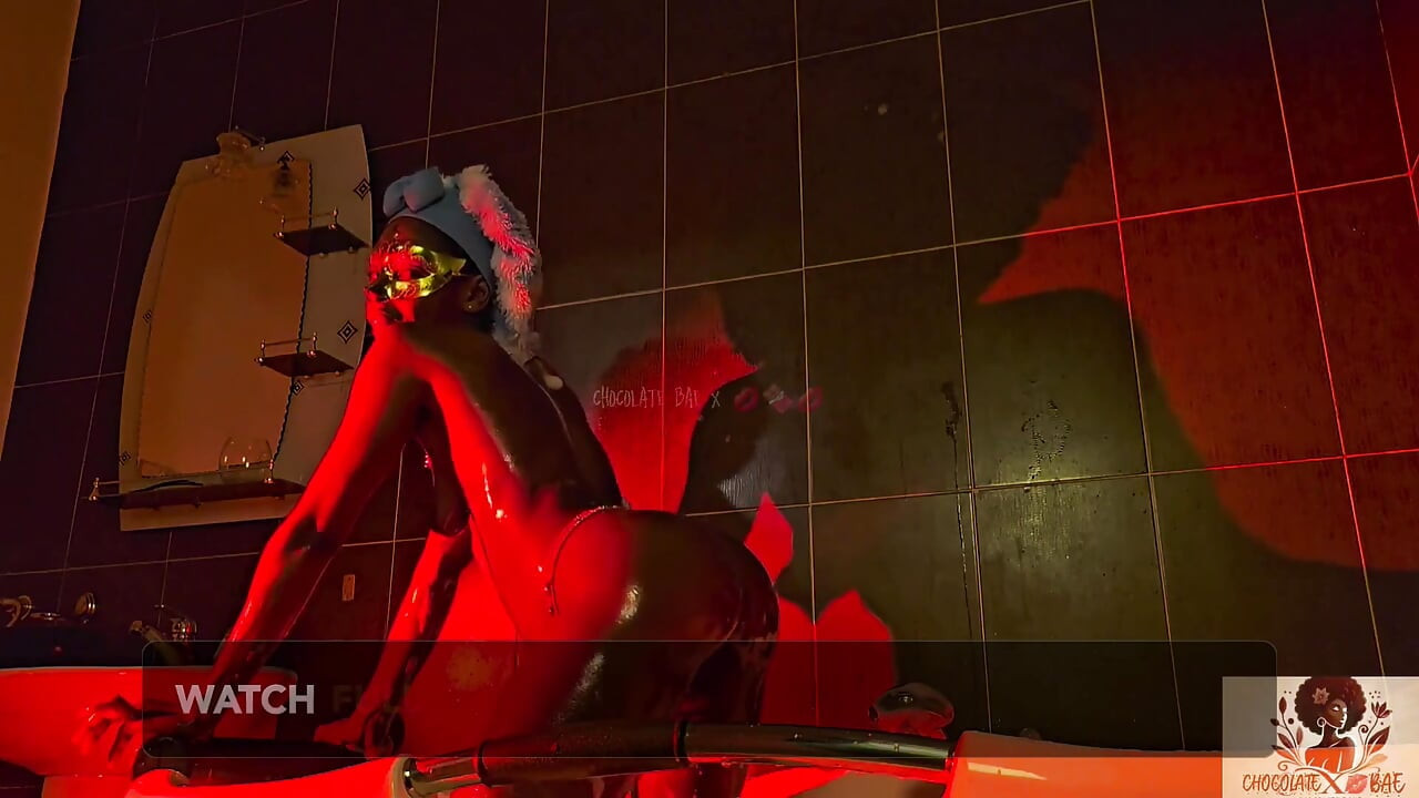 Im Such a Dirty Slut!! I Let the Jaccuzzi Jets Fuck Out My Pussy Till I Cum!!