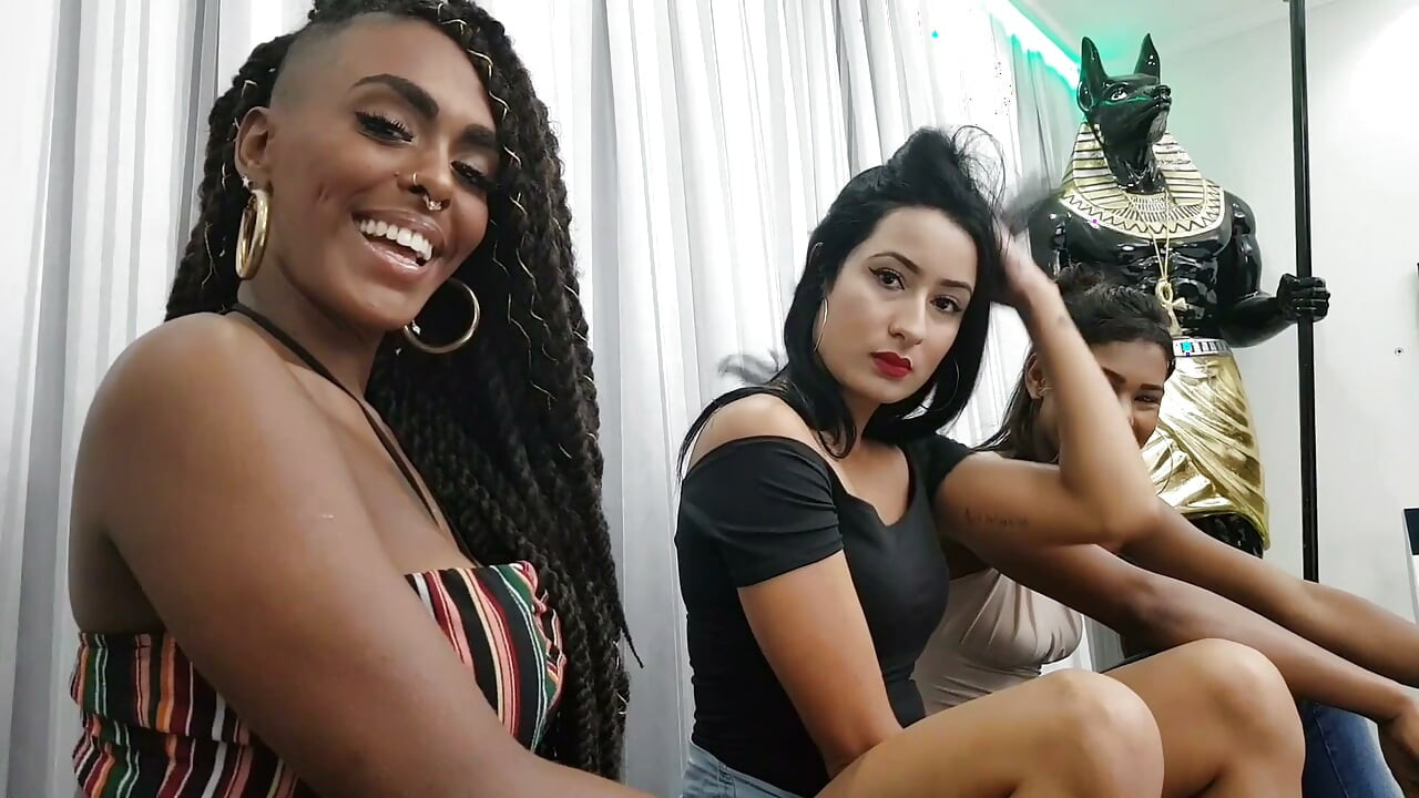 Kisses extreme taboo by 3 top models Marcela, Stefany and India