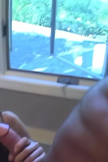 Dolcce Slut Licks Cock