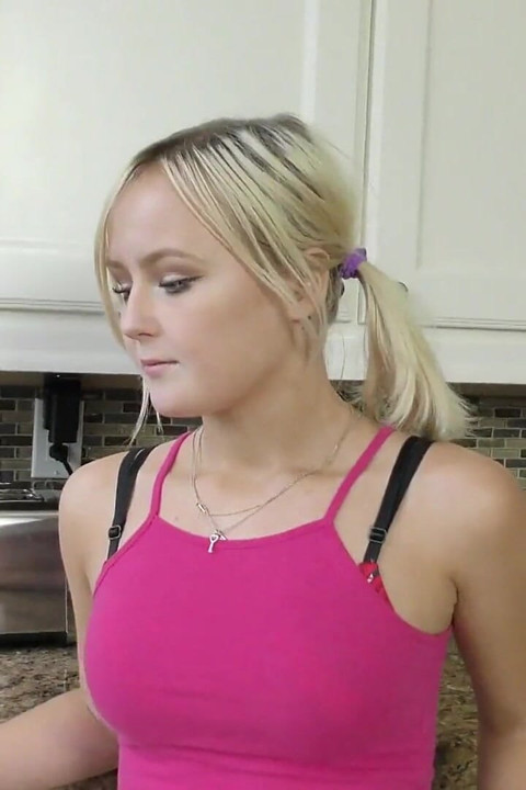 Natalia Queen Likes A Thumb In Her Ass And A Creampie In Her Cunt