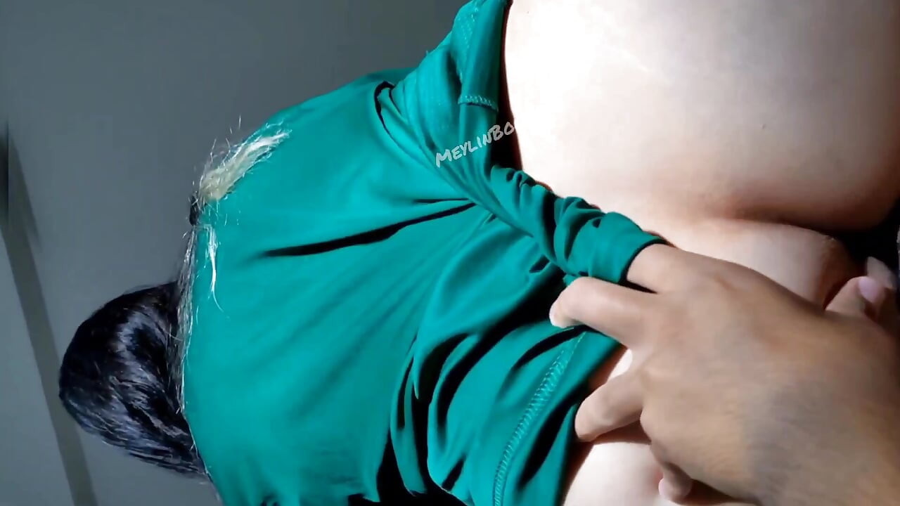 HOMEMADE BOLIVIAN CHOLITA SCREAMING WITH PLEASURE WHILE CHEATING ON HER 18 YEAR OLD HUSBAND