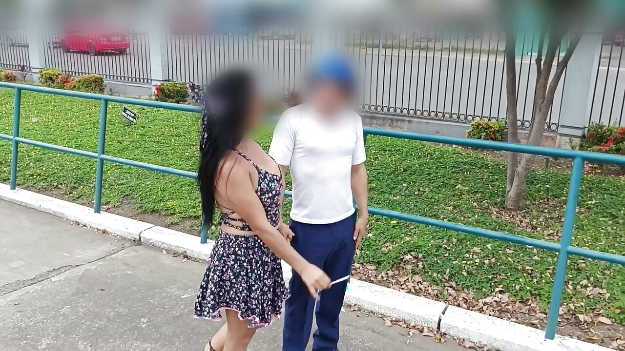¡Tuve relaciones sexuales con un empresario que conocí en el Mall of America!