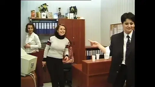 Pengantin basah, pengantin wanita dientot (film porno lengkap)